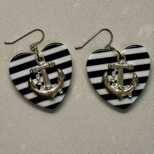 Y2K Acrylic Striped Heart Metal Anchor Earrings